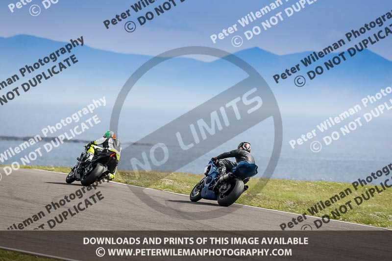 anglesey no limits trackday;anglesey photographs;anglesey trackday photographs;enduro digital images;event digital images;eventdigitalimages;no limits trackdays;peter wileman photography;racing digital images;trac mon;trackday digital images;trackday photos;ty croes